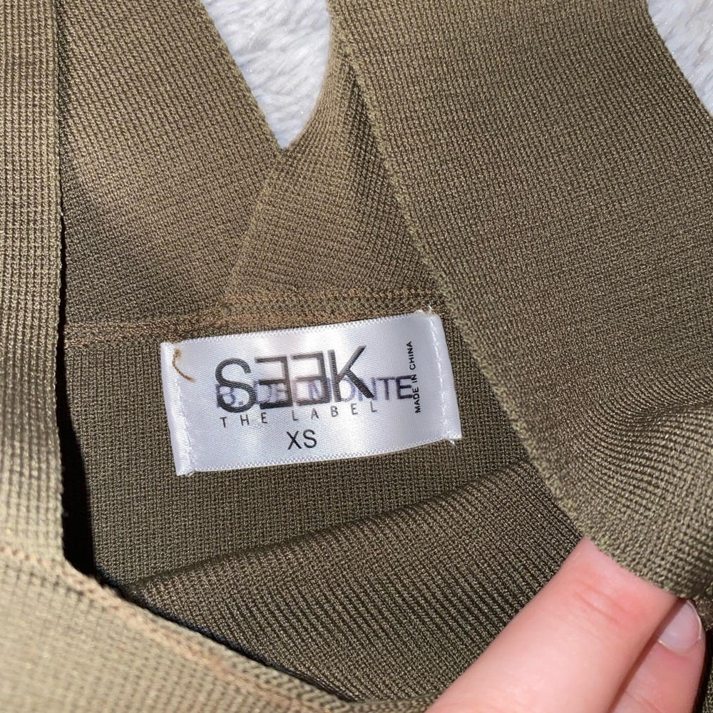 LF olive green bodysuit - Picture 3 of 3